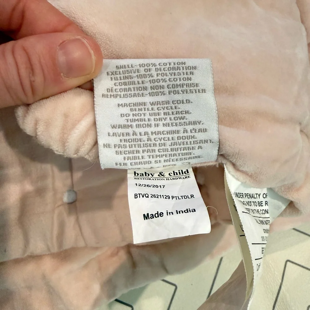 Restoration Hardware Baby & Child Pink Velveteen Quilt - Picture 6 of 9